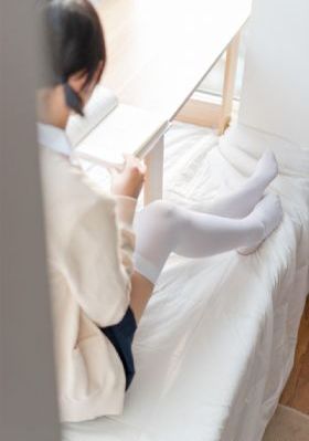 美女自慰swag福利姬_4K手机在线看