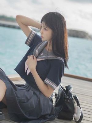 小柔公交车上疯狂进出_1080P手机在线观看